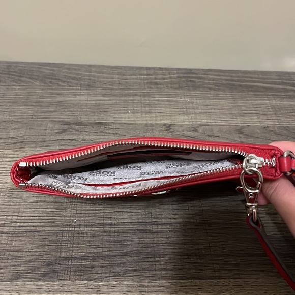 Michael Kors mini shoulder bag - Picture 3 of 8